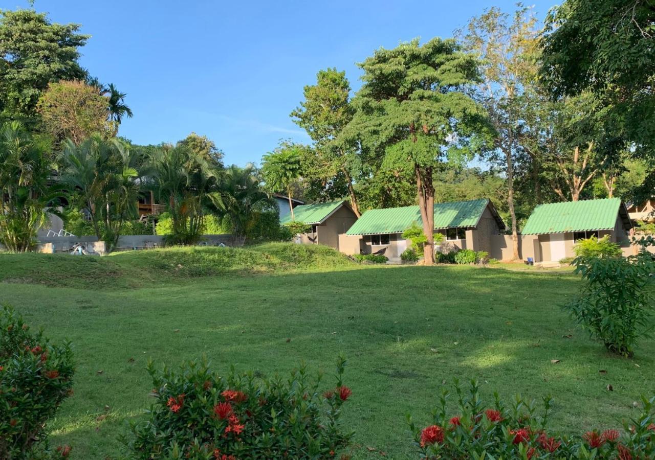 Siam Flora Resort Ko Lanta Eksteriør billede