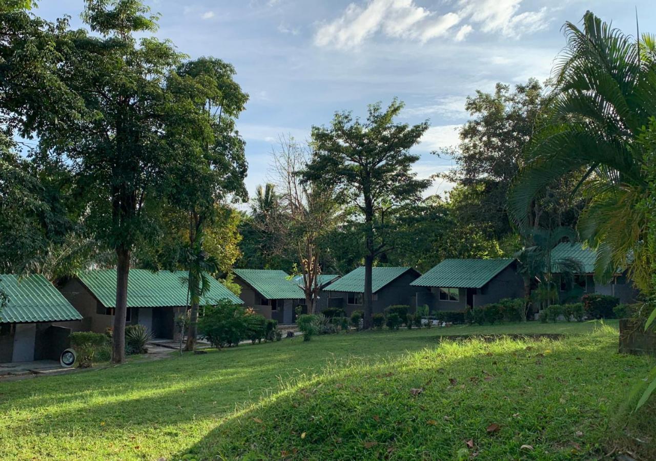 Siam Flora Resort Ko Lanta Eksteriør billede