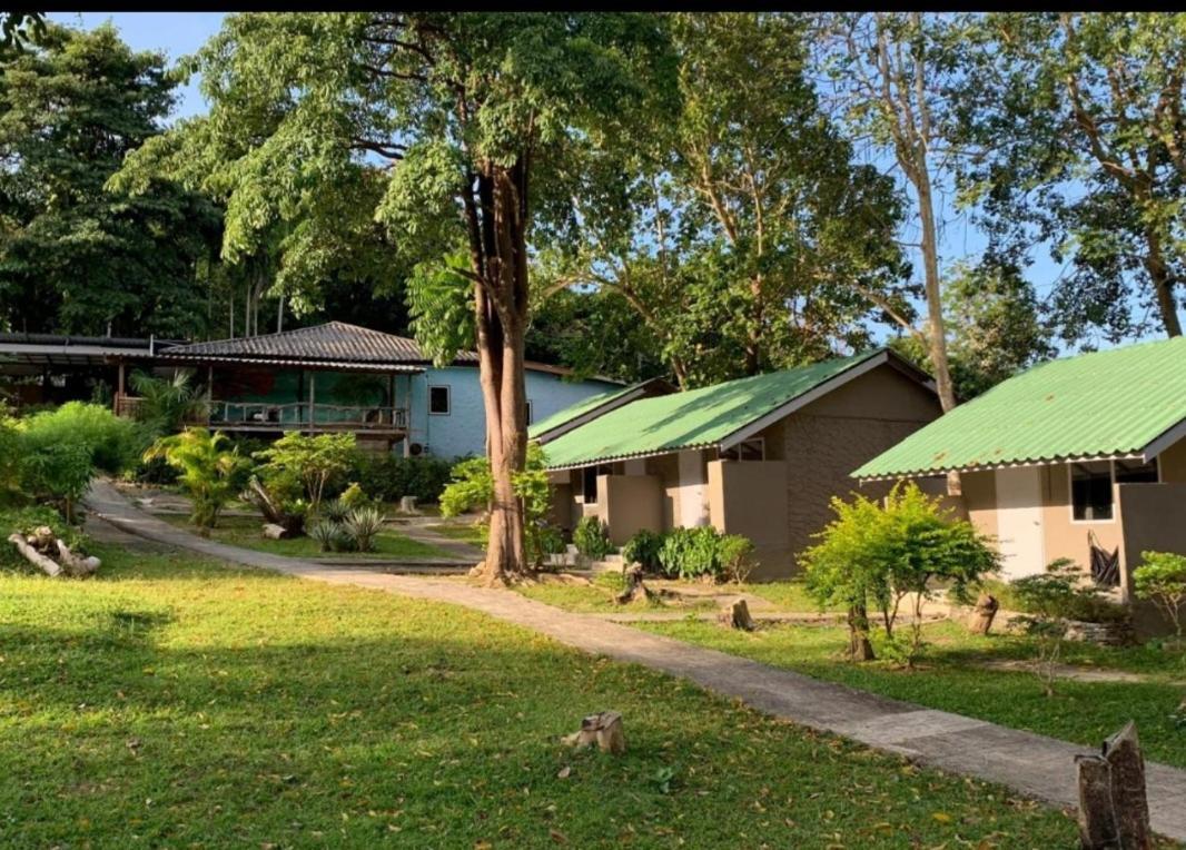 Siam Flora Resort Ko Lanta Værelse billede